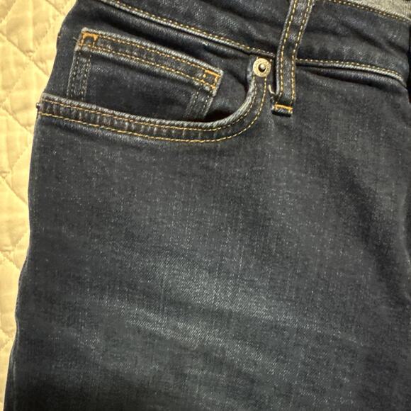 Calvin Klein Jeans Women's Dark Wash Denim Shorts - Size: 28 - Picture 3 of 10